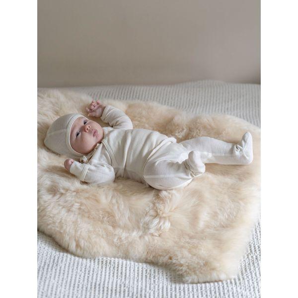 Vauvan ensisetti silkkivillaa, valkoinen